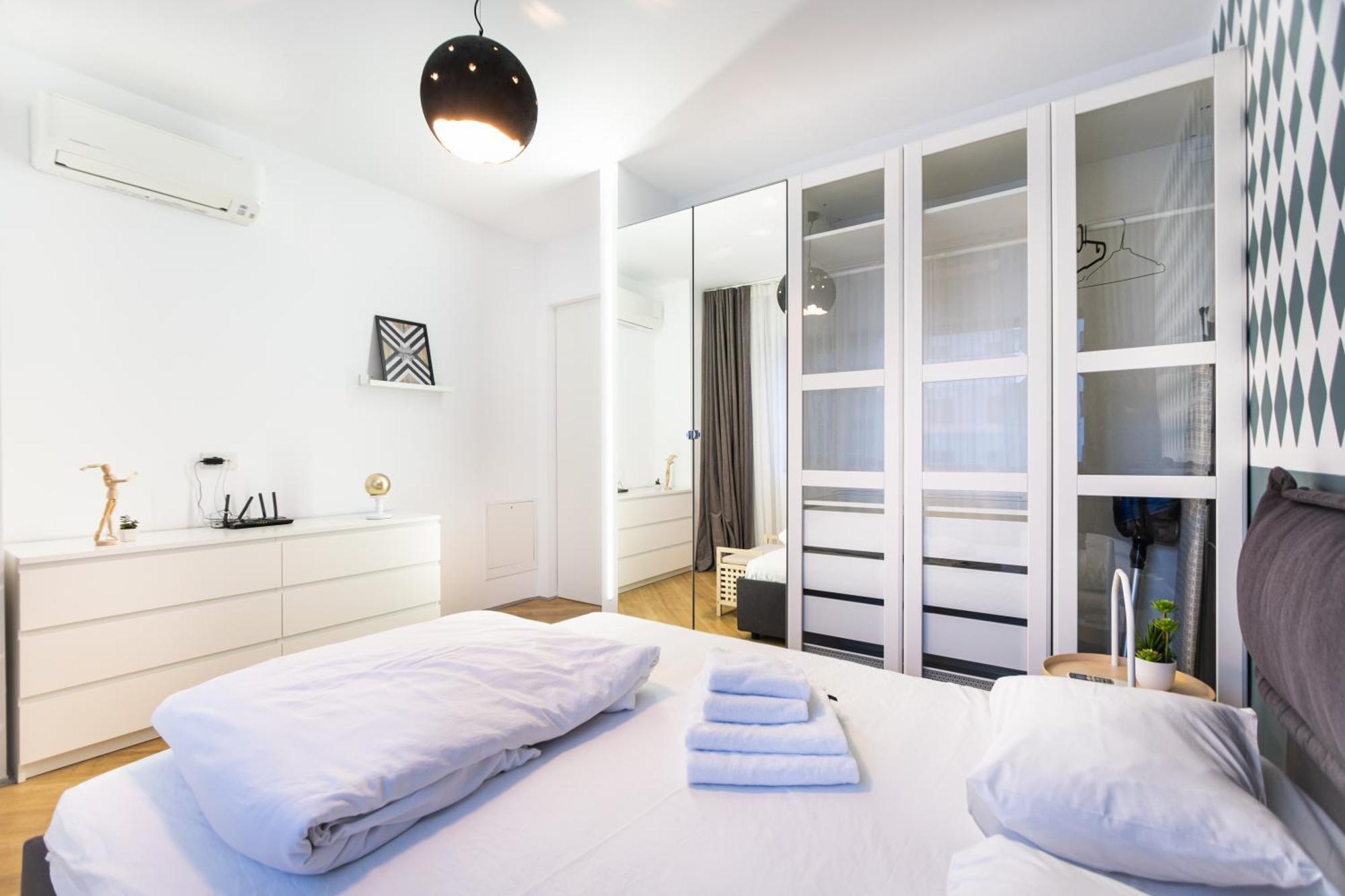 벌룬터리 Luxury Pipera 아파트 외부 사진